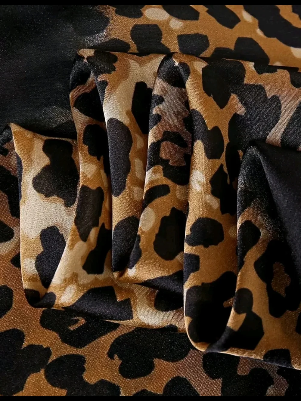 Leopard Print  Scarf - Black/Tan 70.9